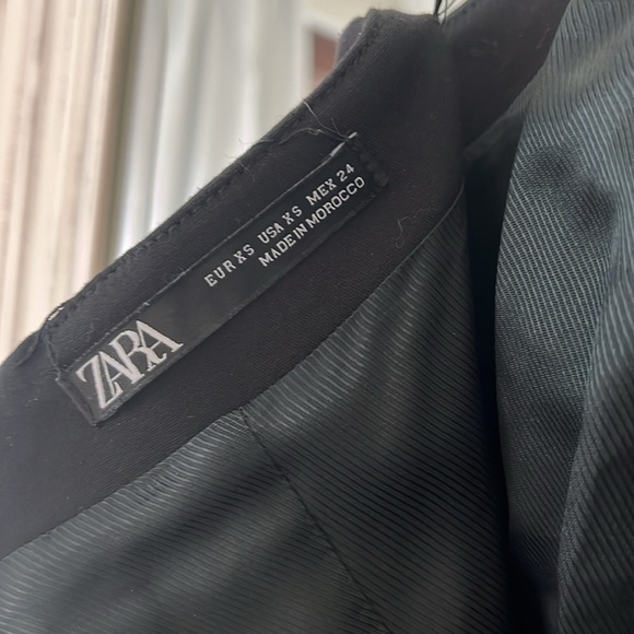 ZARA Halter Tuxedo Dress Satin Detail Size XS EUC - Picture 5 of 8